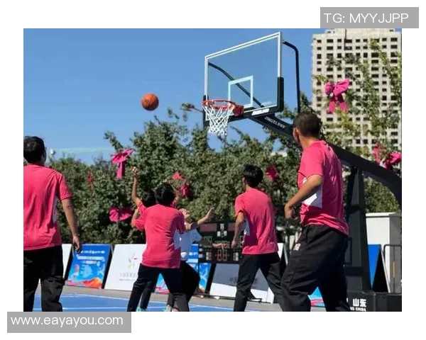 三对三篮球对抗赛的魅力与策略探讨